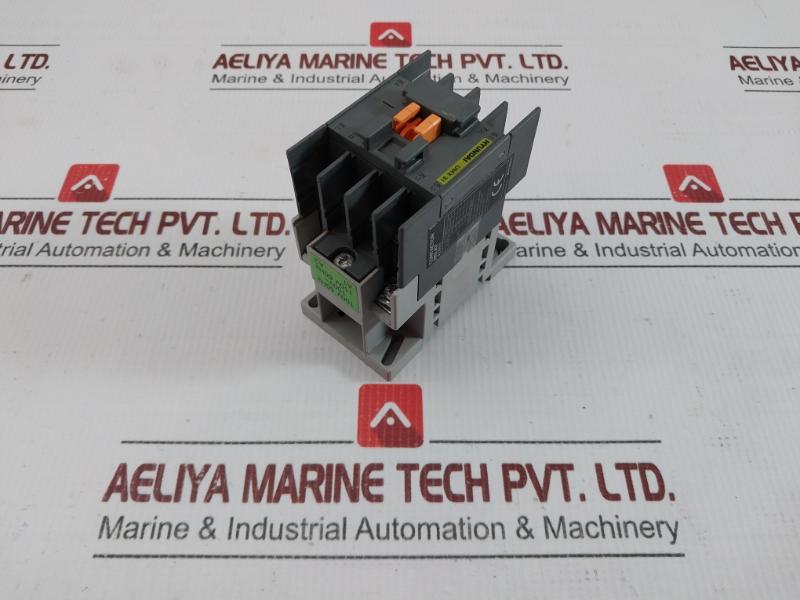 With New Condition Contactor Relay 50-60Hz Hyundai Umx 31