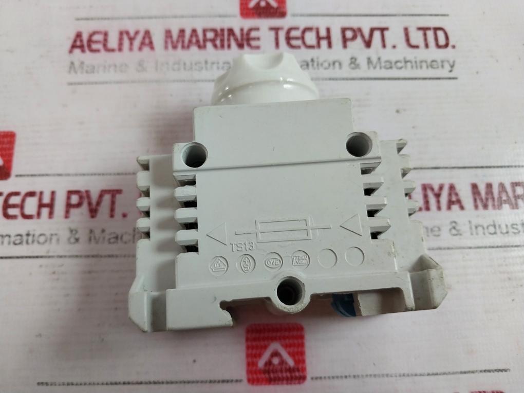 Lot Of 2X Wohner Fuse Holder 25A 500V 0.5-6A