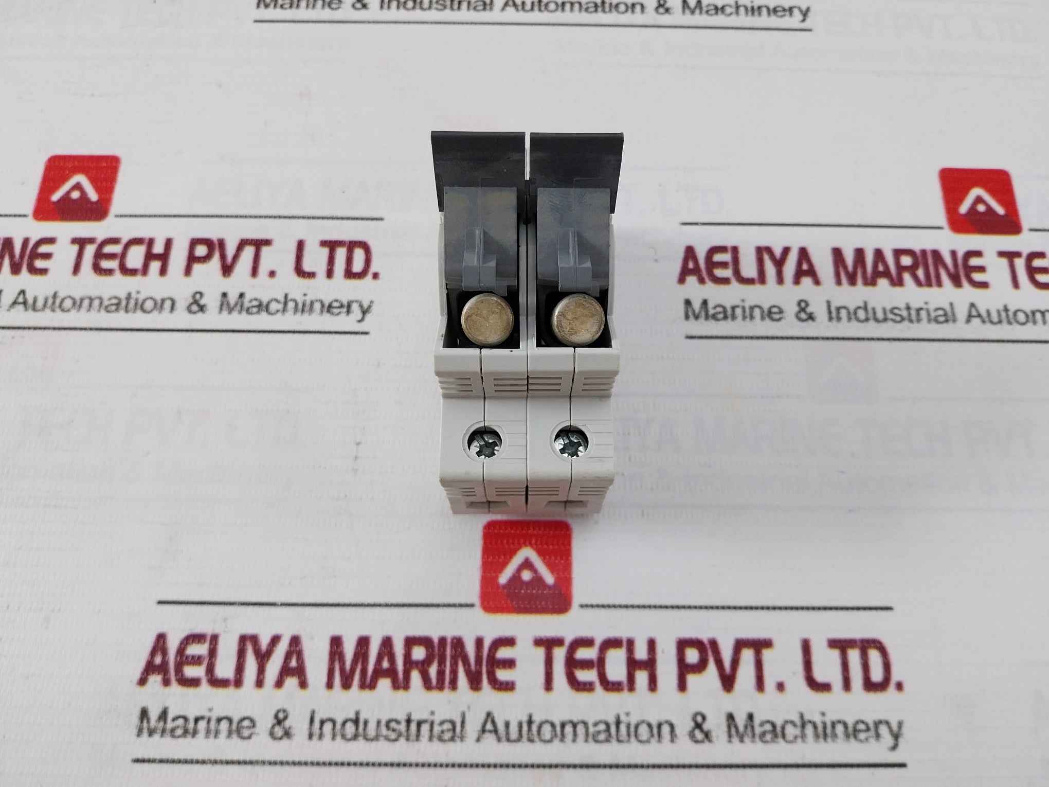 Wohner Aes10X38 Fuse Holder 50/60Hz 60/75C 52W