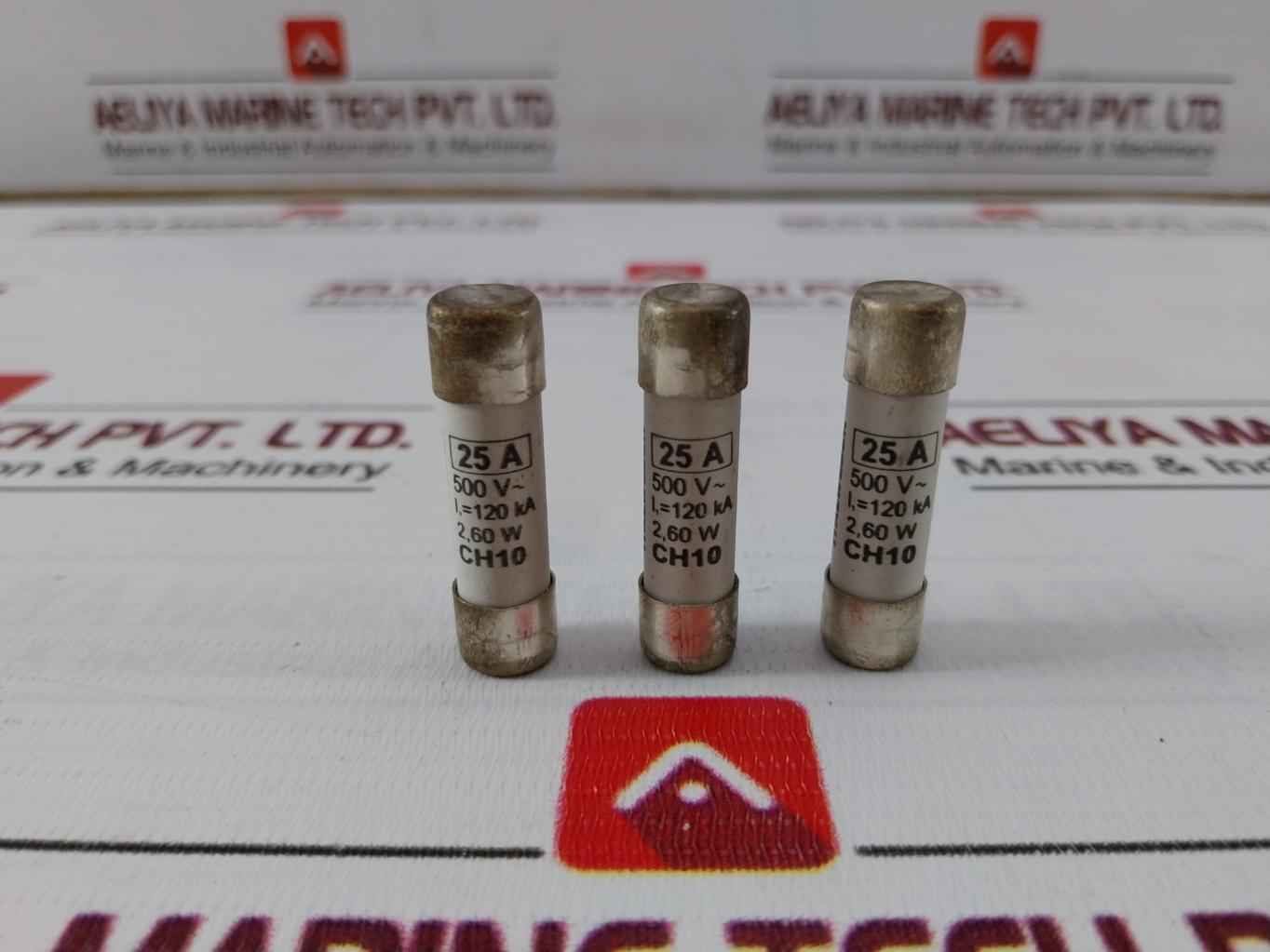 Wohner Aes10X38 Fuse Holder 60W 25A 120 Ka