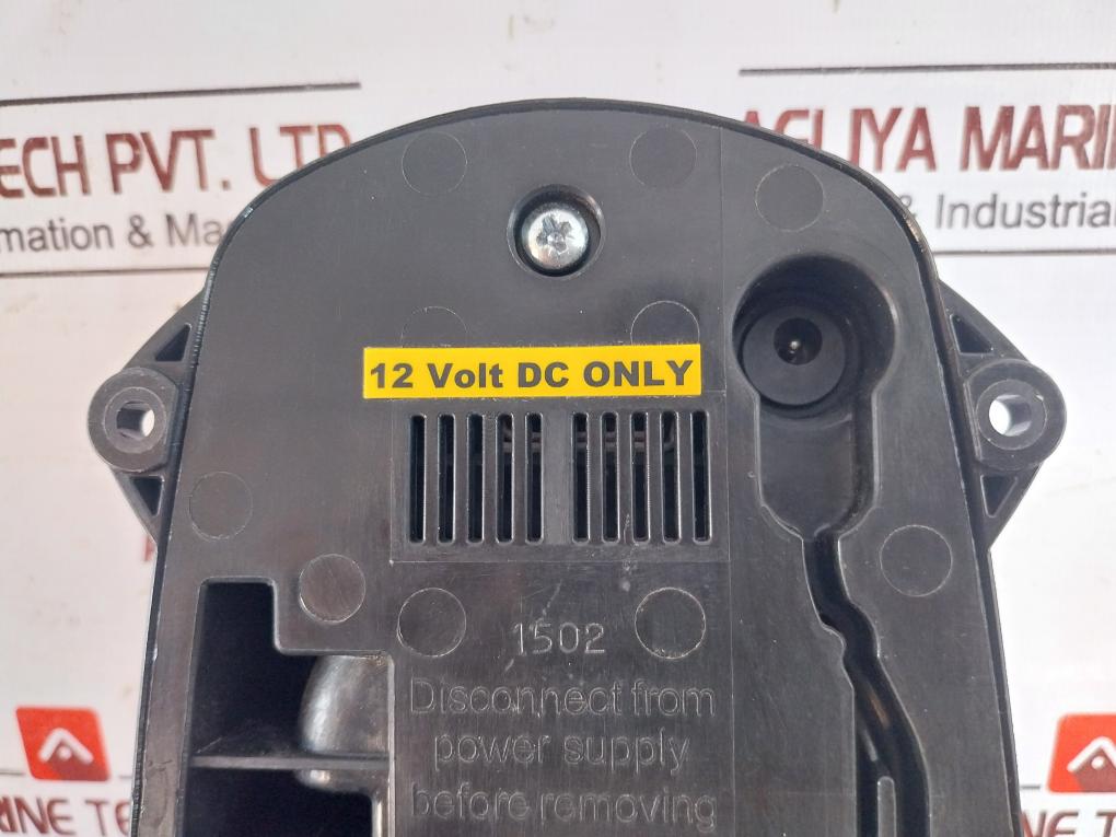 WOLF RC-212 Quick Charger with RC-300 Mains AC Adaptor PSU Set - Aeliya Marine Tech