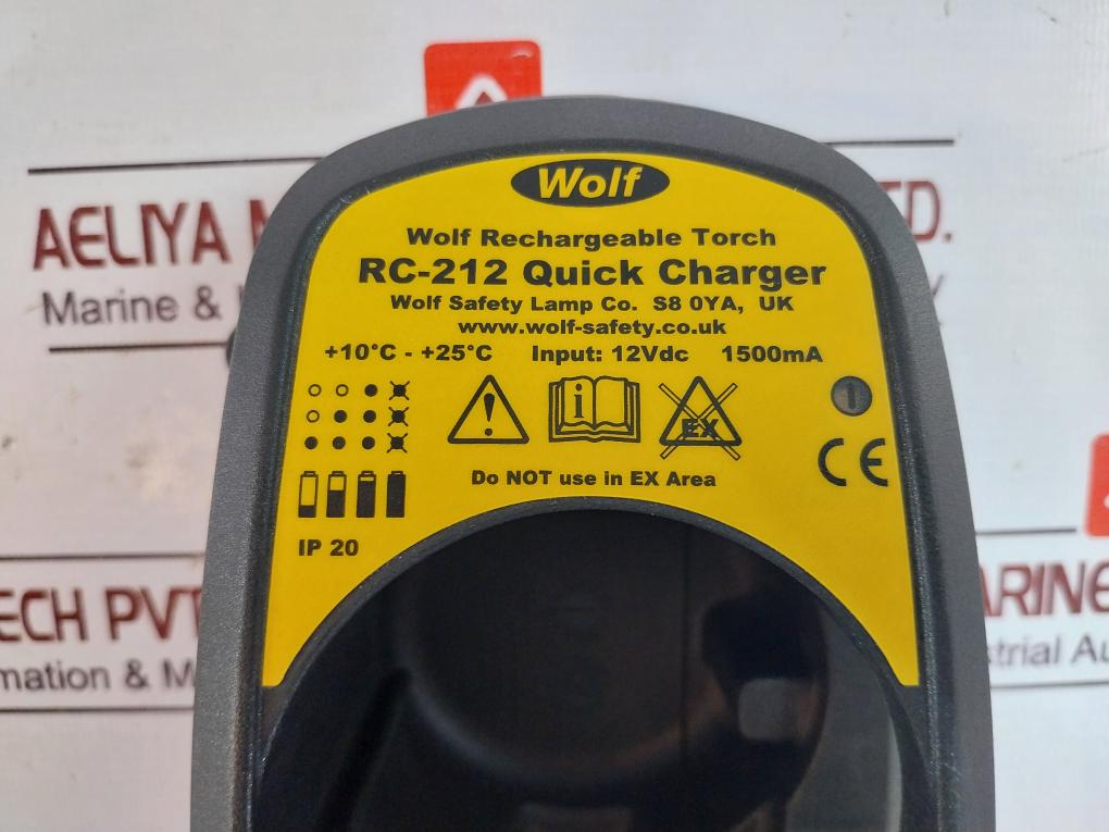 Wolf Rc-212 Quick Charger With Rc-300 Mains Ac Adaptor Psu Set