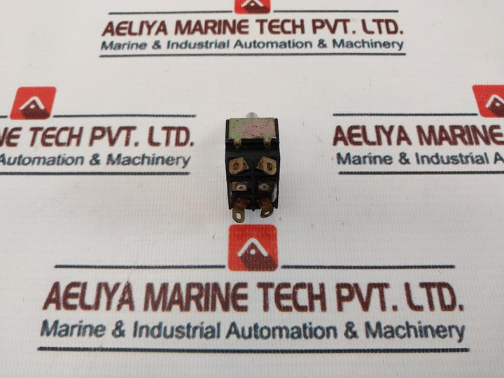 Woojin WJT-6210 Toggle Switch