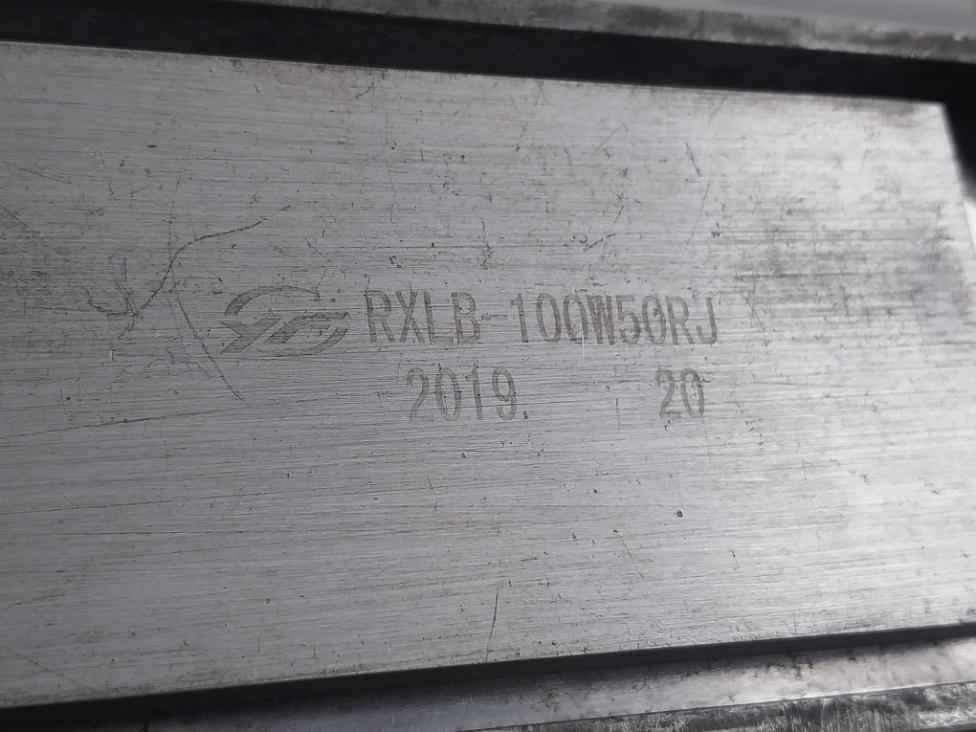 Wuxi Xinje Ds5L-20P7-pta Servo Drive 1Ph 200-240V 50/60Hz 5.0A