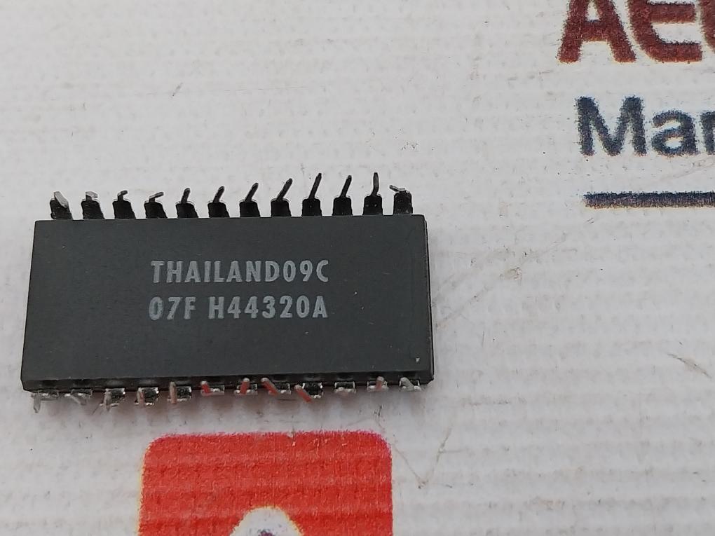 Xicor X2816Cp-20 Integrated Circuit 07F H44320A