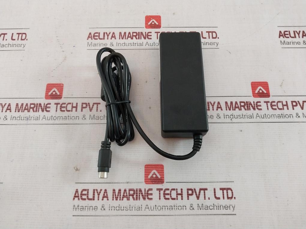 Ximeta Technology Uea325D-0512 Power Supply Ac Adapter Ac100-240V 50/60Hz 0.8A