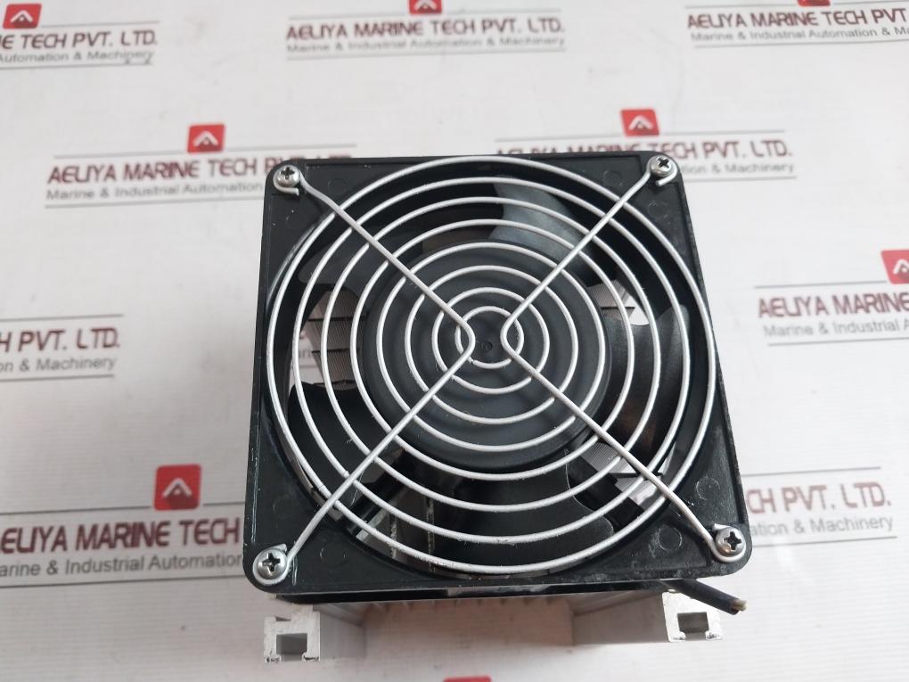 Xinling Electric Hhg1-3/032F-38 3 Phase Solid State Relay 3-32 Vdc