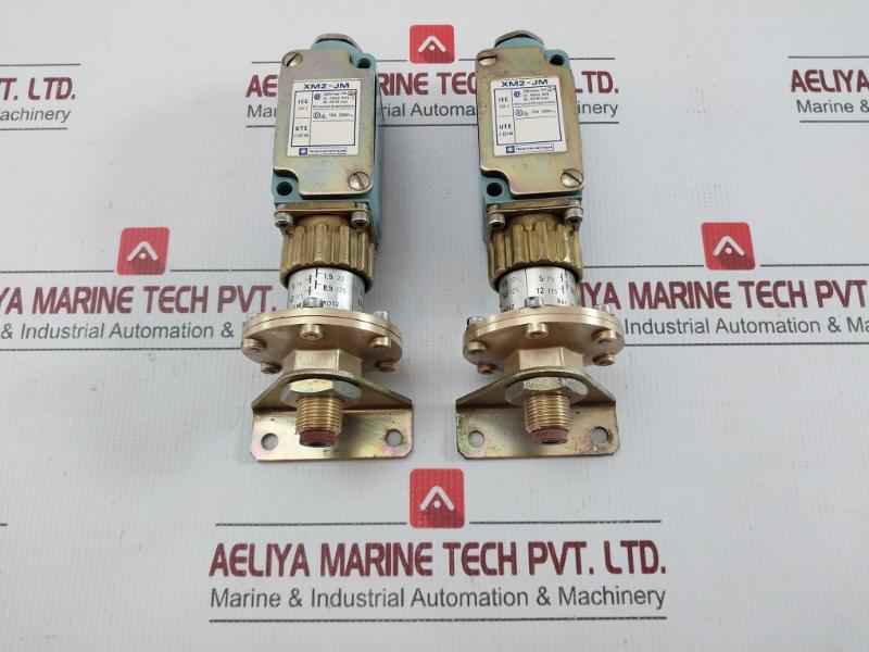 Xm2-jm012 Pressure Switch Telemecanique 300V Max