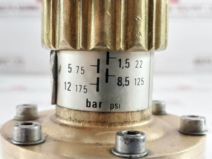 Xm2-jm012 Pressure Switch Telemecanique 300V Max
