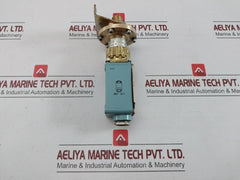 Xm2-jm012 Pressure Switch Telemecanique 300V Max