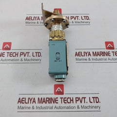 Xm2-jm012 Pressure Switch Telemecanique 300V Max
