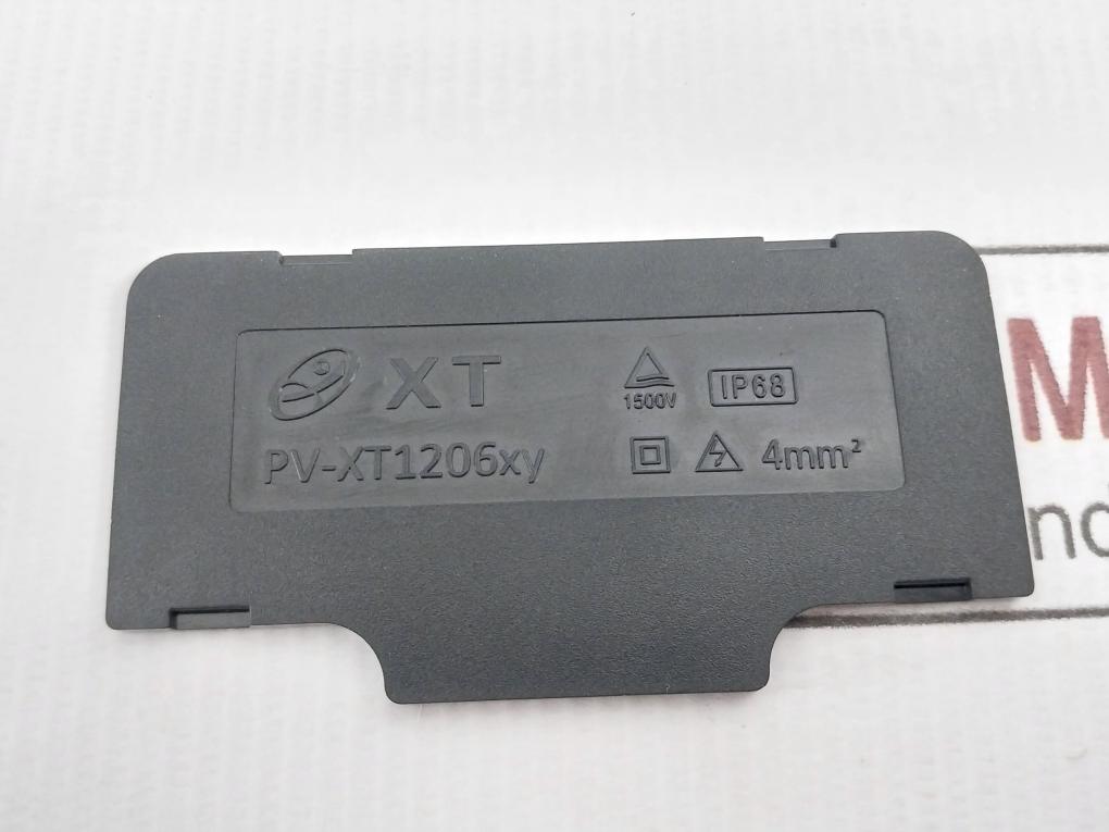 Xtong-1500-Vdc-15A-Solar-Panel-Junction-Box-PV-XT1206XY-25SQ045-PV-210730-12