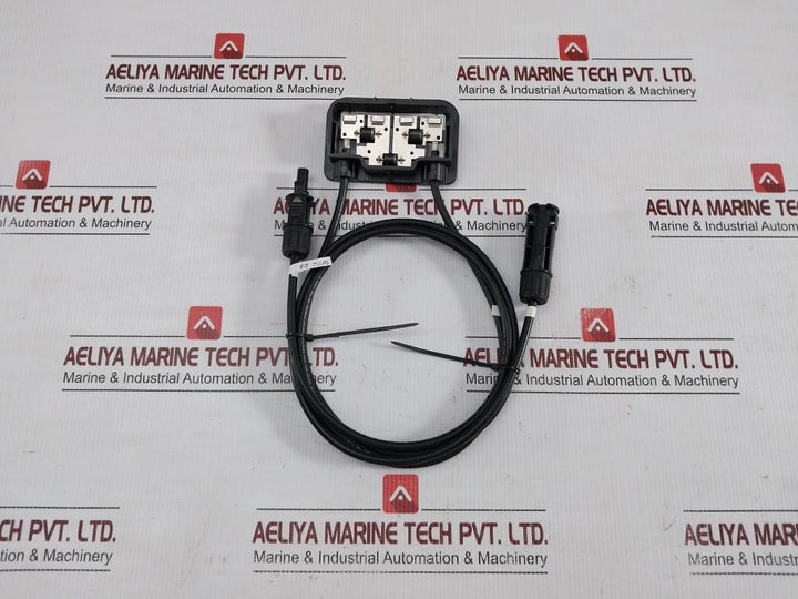 Xtong-1500-Vdc-15A-Solar-Panel-Junction-Box-PV-XT1206XY-25SQ045-PV-210730-4