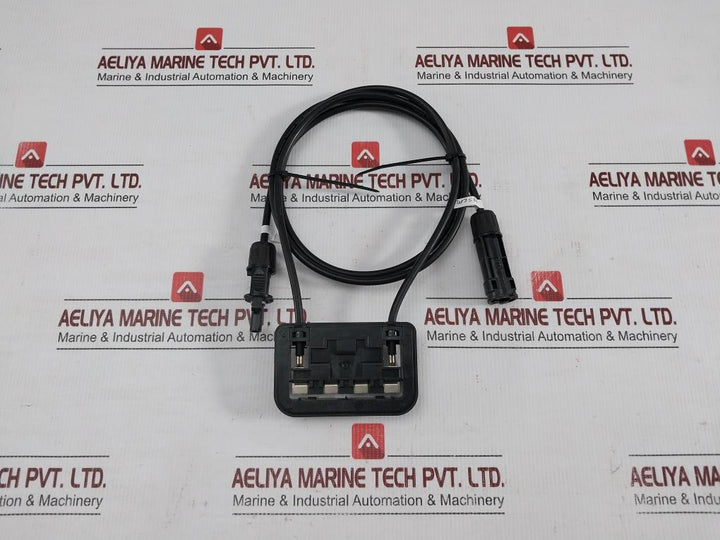 Xtong-1500-Vdc-15A-Solar-Panel-Junction-Box-PV-XT1206XY-25SQ045-PV-210730-5