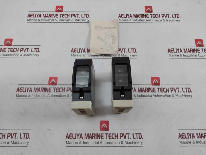 Xue-h753538 Proximity Photoelectric Detector Schneider Electric/Telemecanique 10-30V