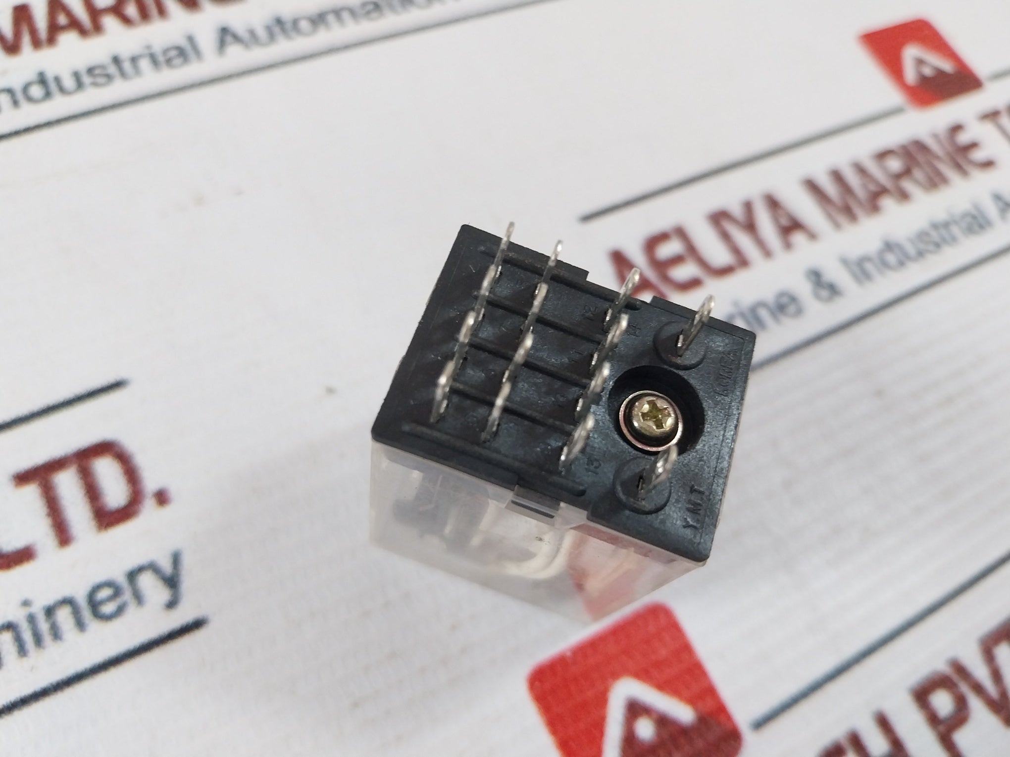 Y.M Tech Ymt14-mf Relay With Base Ym4-l 10A 300Vac