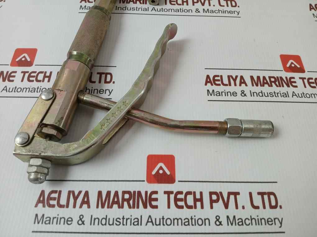 Y66888 High Pressure Grease Control Gun