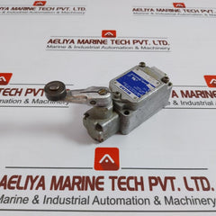 Yamatake-honeywell 1Ls3-j Limit Switch 10A-125 250-480Vac 1/2 Hp