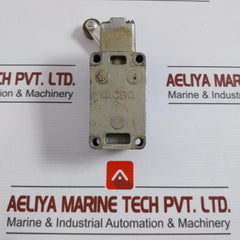 Yamatake-honeywell 1Ls3-j Limit Switch 10A-125 250-480Vac 1/2 Hp