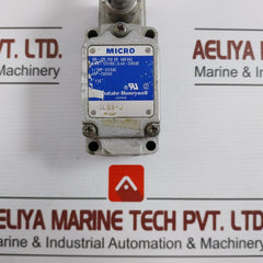 Yamatake-honeywell 1Ls3-j Limit Switch 10A-125 250-480Vac 1/2 Hp
