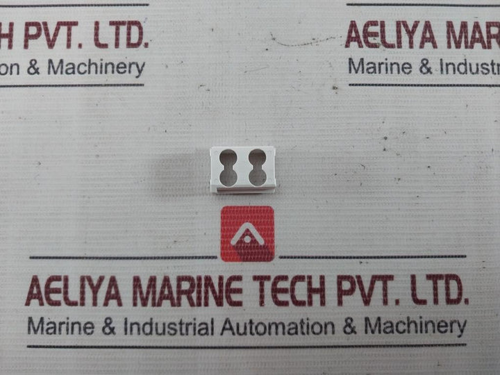 Yamatake-honeywell 2T-l Cp24 Push Button Switch 9748K