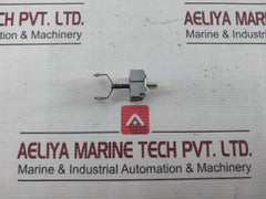 Yamatake-honeywell 2T-l Cp24 Push Button Switch 9748K