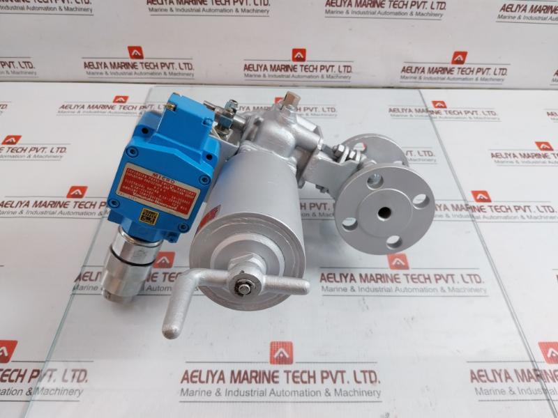 Yamatake-honeywell 5A-250Vac 70°C Explosion Proof Limit Switch Vcx-5001