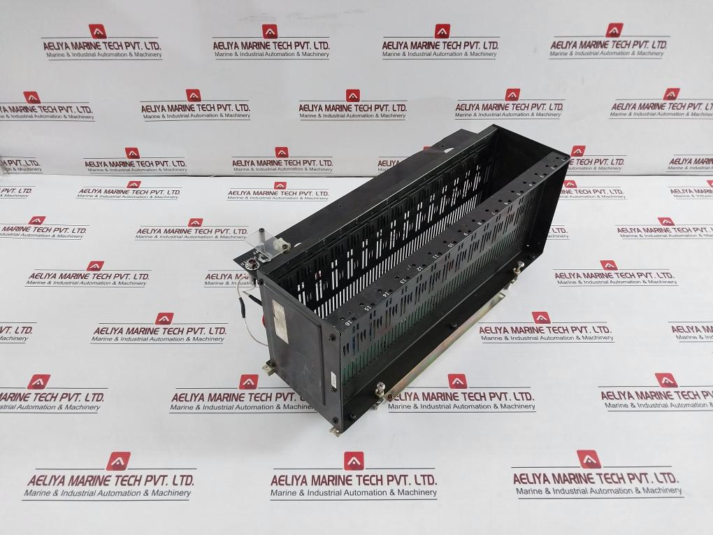 Yamatake-honeywell 80332172-001 Mc &amp; Rack / Backplane Assembly Module J-sfm10