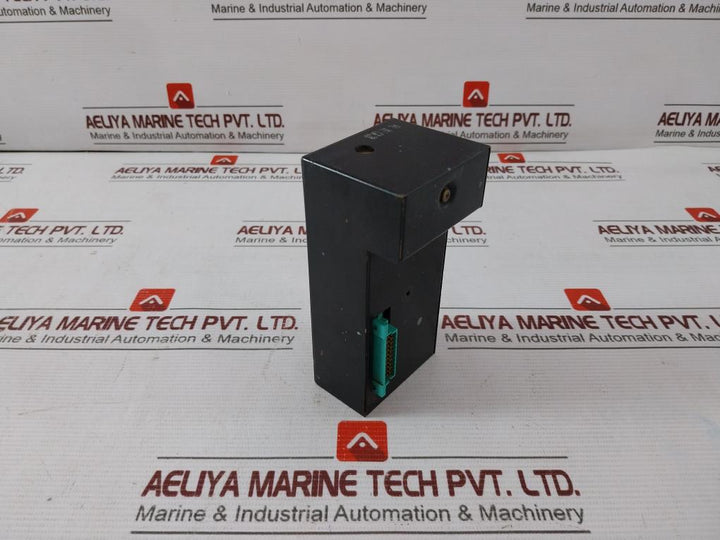 Yamatake-honeywell 82408368-001 Modular Controller Unit 0-100 Reg3