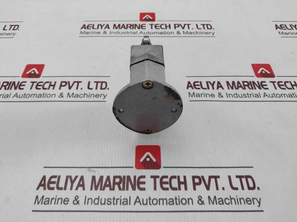 Yamatake-honeywell Bzv6-2Rq8-j Micro Limit Switch