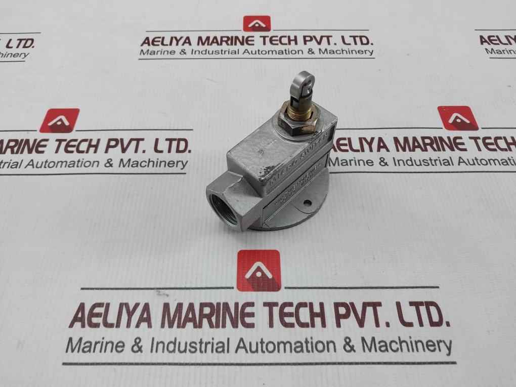 Yamatake-honeywell Bzv6-2Rq8-j Micro Limit Switch