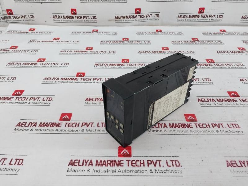 Yamatake-honeywell Cosmopak Se90 Controller Se90Bcp0100 200/220V 50-60Hz