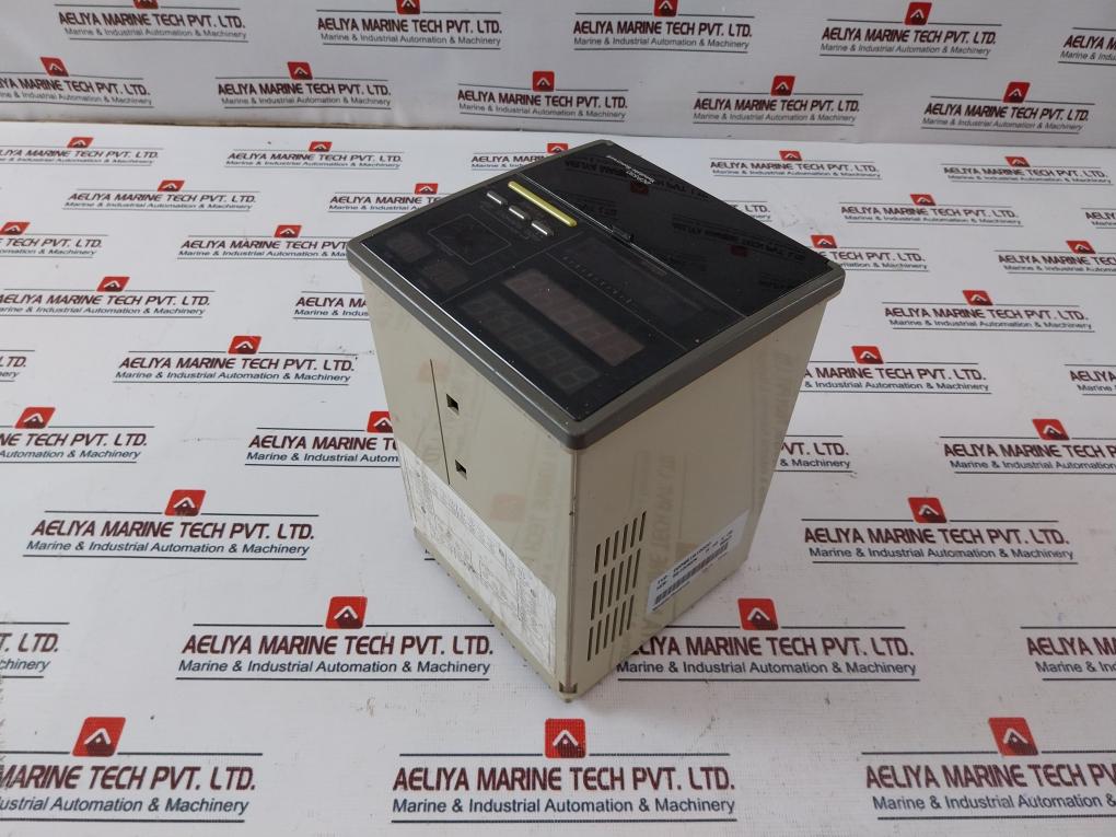 Yamatake-honeywell Dcp550 Digital Programmable Controller Temperature