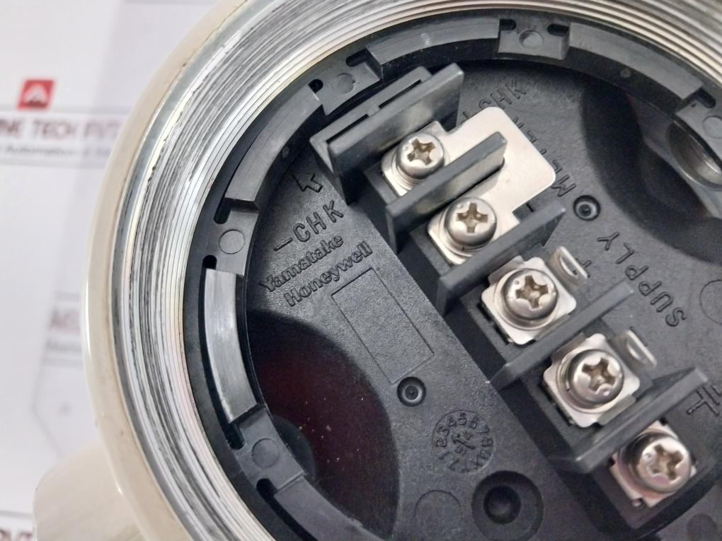 Yamatake-honeywell Dstj3000 Differential Pressure Transmitter 24Vdc 222953521B