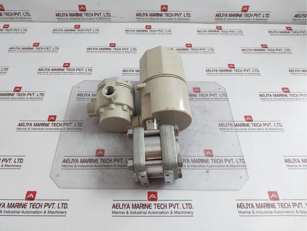Yamatake-honeywell Dstj3000 Pressure Transmitter 35 Kgf/Cm2 24Vdc 4-20Madc 60˚C