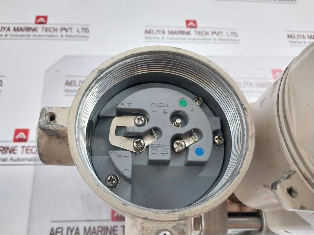Yamatake-honeywell Dstj3000 Pressure Transmitter 4-20Madc 24Vdc 70 Kgf/Cm2 I3Ag4