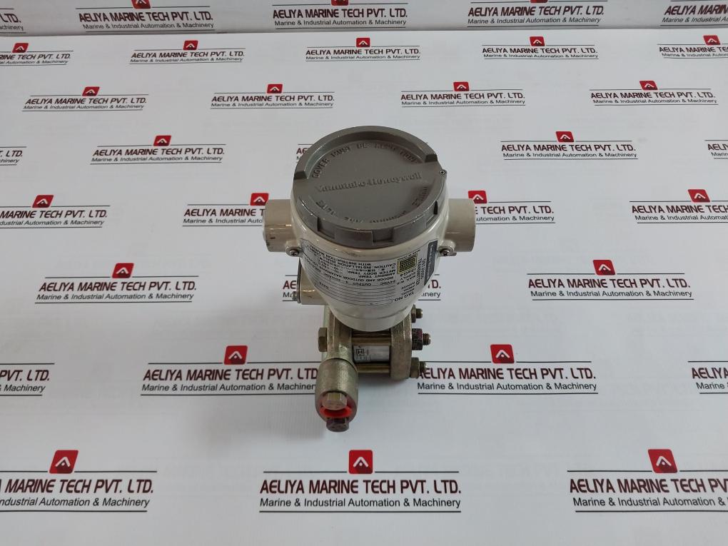 Yamatake-honeywell Dstj3000 Pressure Transmitter W/ Mounting Bracket U-bolt Kit