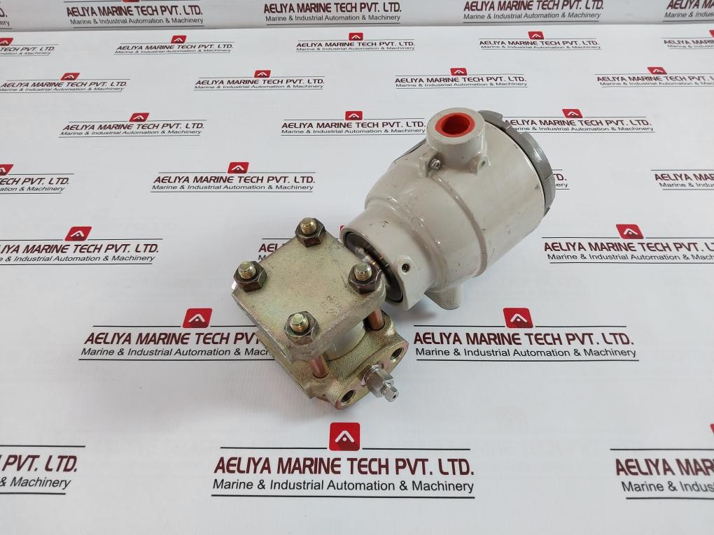 Yamatake-honeywell Dstj3000 Pressure Transmitter W/ Mounting Bracket U-bolt Kit