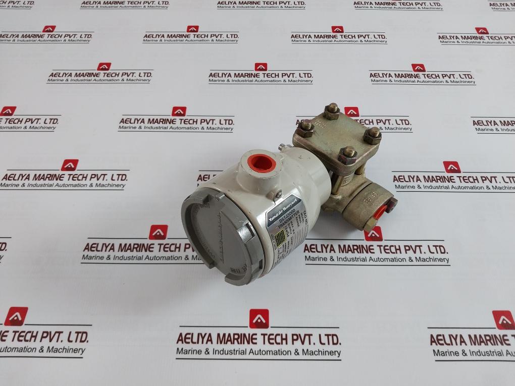 Yamatake-honeywell Dstj3000 Pressure Transmitter W/ Mounting Bracket U-bolt Kit