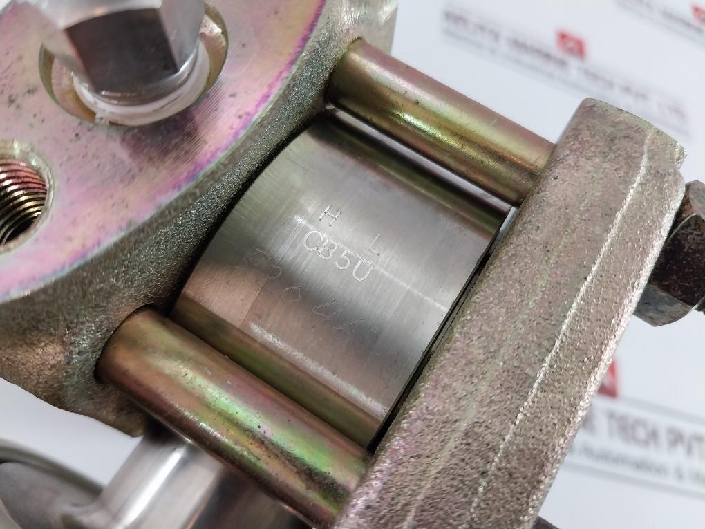 Yamatake-honeywell Dstj3000 Pressure Transmitter W/ Mounting Bracket U-bolt Kit