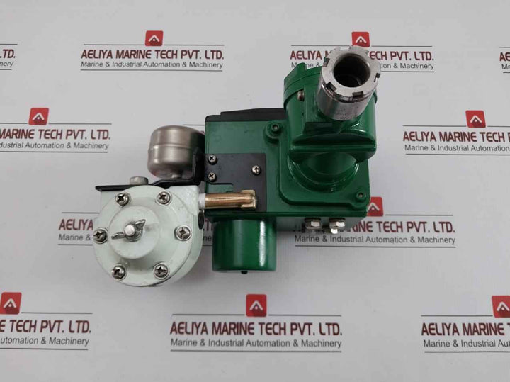 Yamatake-honeywell I/P Converter Input 4-20Madc 1.4 Kgf/Cm2 Kux113-xm11Ax-7