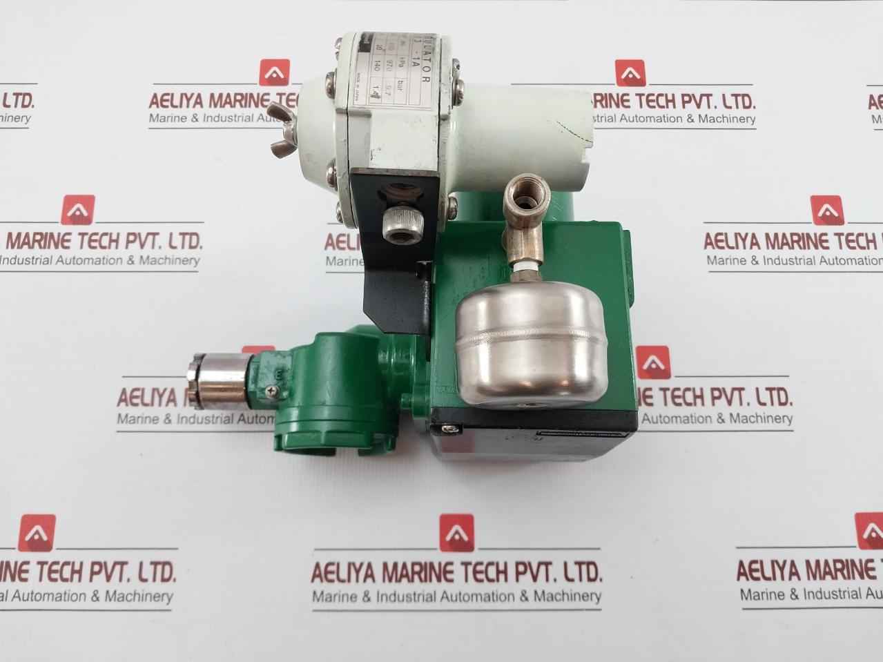 Yamatake-honeywell I/P Converter Input 4-20Madc 1.4 Kgf/Cm2 Kux113-xm11Ax-7