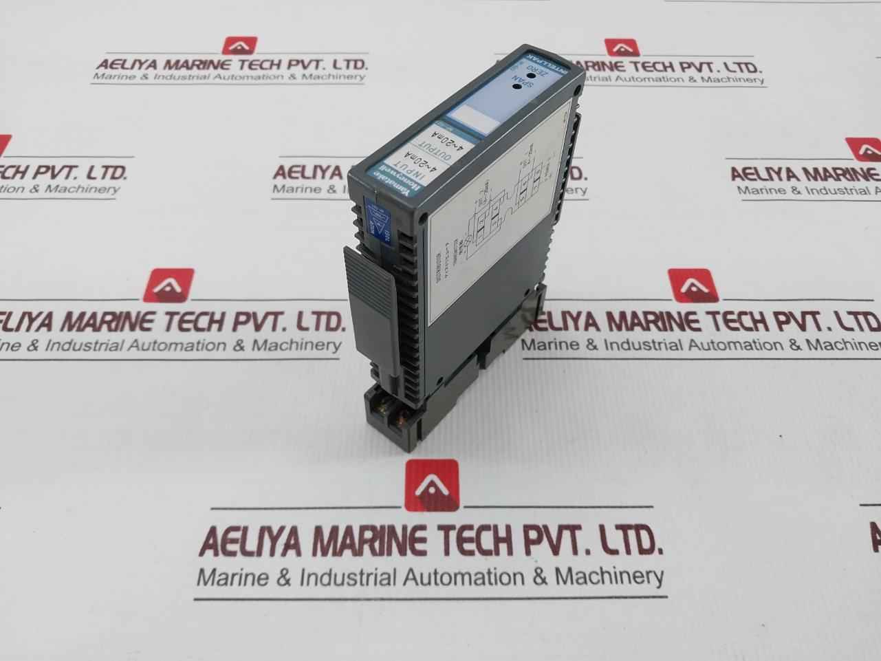 Yamatake-honeywell Ip50Dbc00Aa00 Corporation Signal Distributor Converter 120V