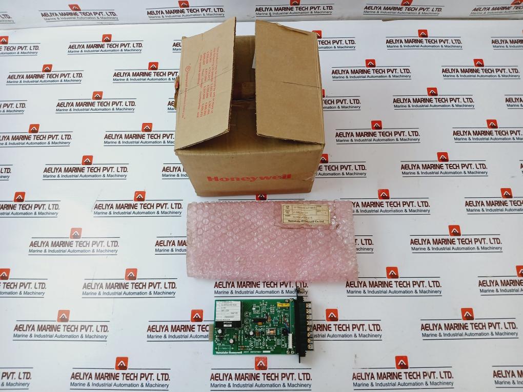 Yamatake-Honeywell J-SMS30-11 Monitor Switch Module 1-5V DC 24V