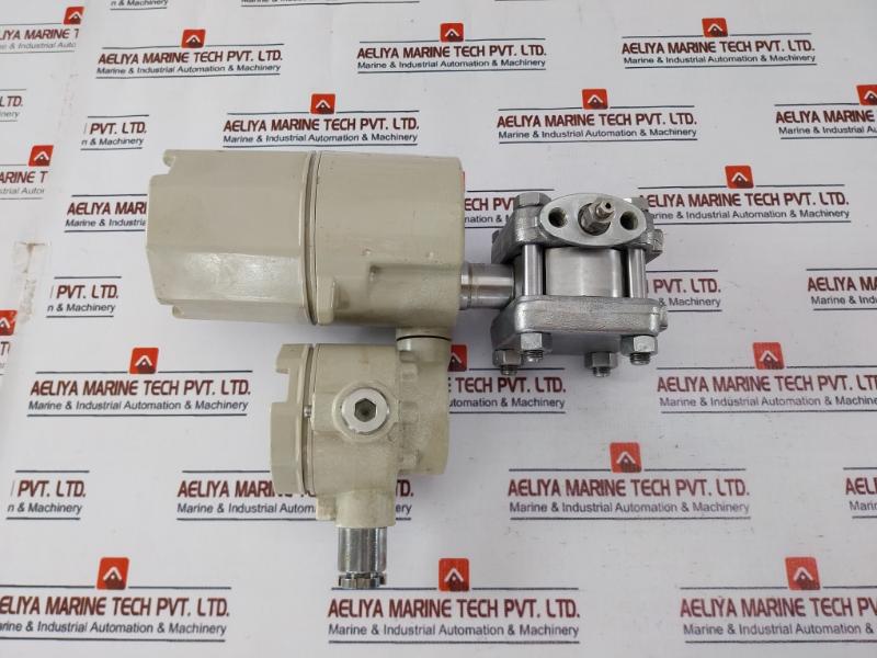 Yamatake-honeywell Jtg260-a1Q-00000-x-xx Transmitter 0-100 Kgf/Cm² 24Vdc