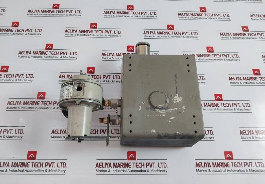 Yamatake-honeywell Kz03-1A Air Regulator 4-20 Ma Nox110-oh-7, 20-100 Kpa