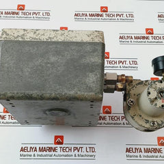 Yamatake-honeywell Kz03-1a Air Regulator 4–20 Ma Nox110-oh-7 0-6 Bar 140 Kpa