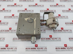 Yamatake-honeywell Kz03-1A Air Regulator 9.9 Kgf/Cm2 140 Psi
