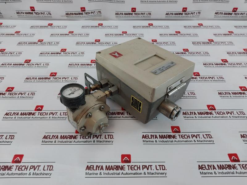 Yamatake-honeywell Kz03-1A Air Regulator 9.9 Kgf/Cm2 140 Psi