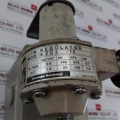 Yamatake-honeywell Kz03-1A Air Regulator 9.9 Kgf/Cm2 140 Psi